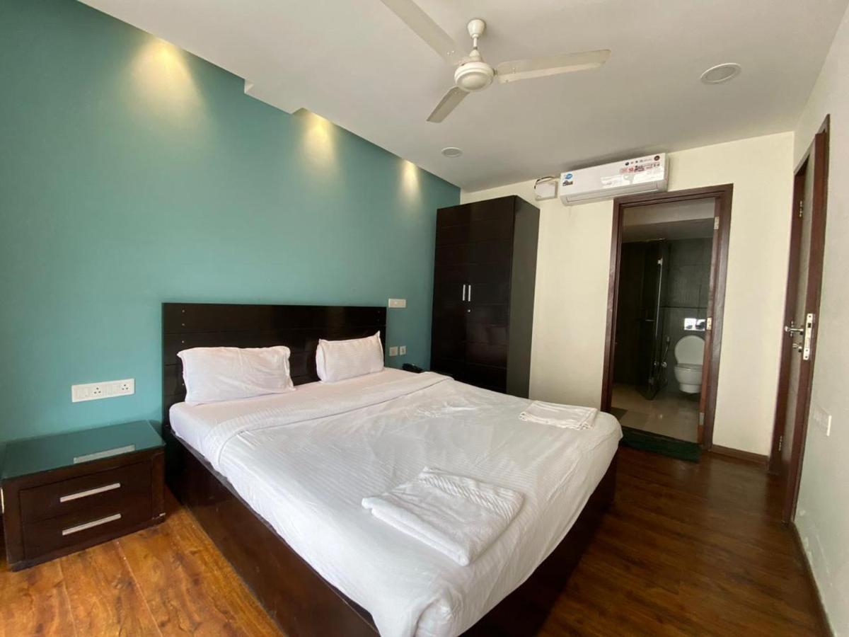 Appartement Aarju Luxurious Wave à Calangute Extérieur photo